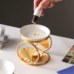 OIL BURNER-FLOWER WHITE & GOLD