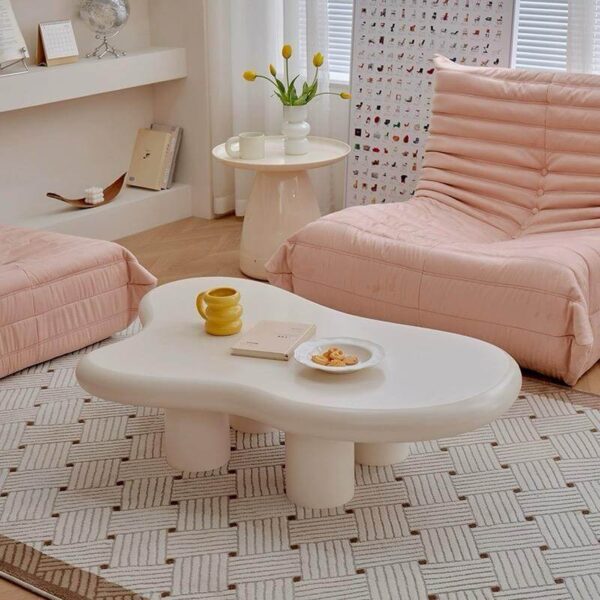 ASSYMETRIC BIG TABLE