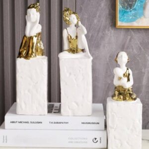 GOLD WOMAN ON RECTANGLE DECOR