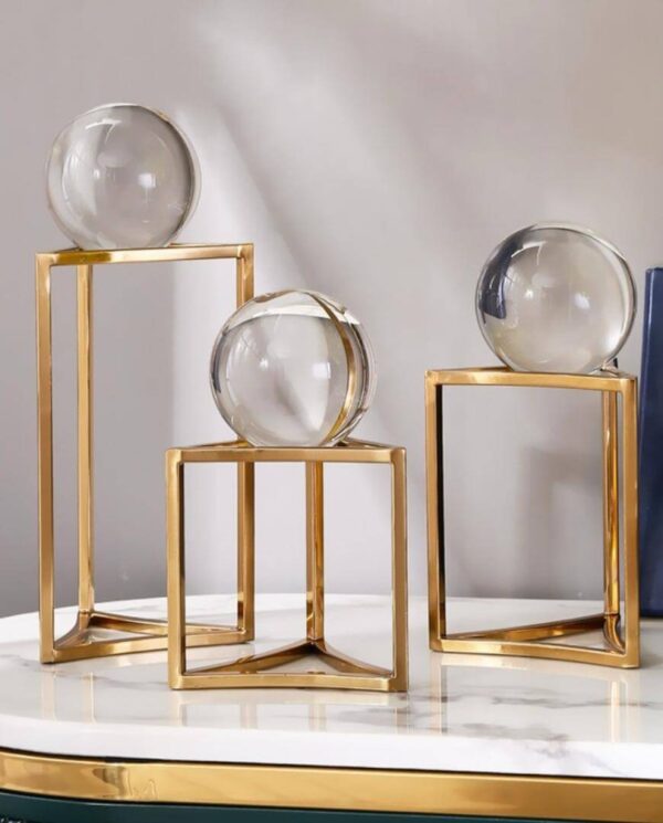 CRYSTAL BALL ON LONG GOLD STAND SET - Image 2