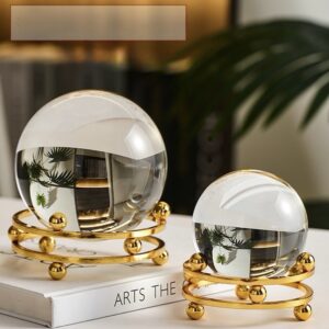 CRYSTAL BALL ON GOLD CIRCLE DECOR