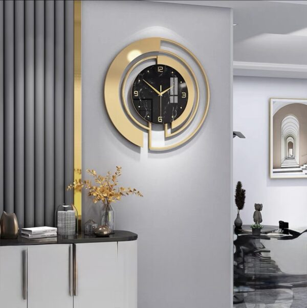 WALL CLOCK-GOLD CIRCLE & BLACK