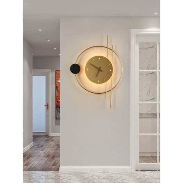 GOLD&BLACK DOT CIRCLE WALL CLOCK WITH LIGHT