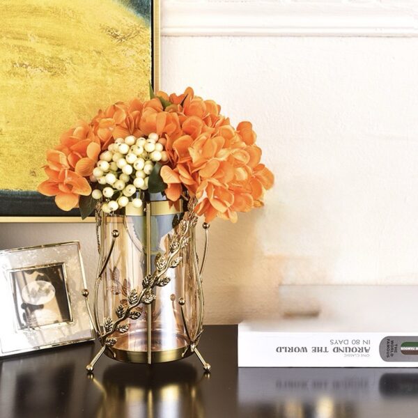 LUXURY GOLD VASE