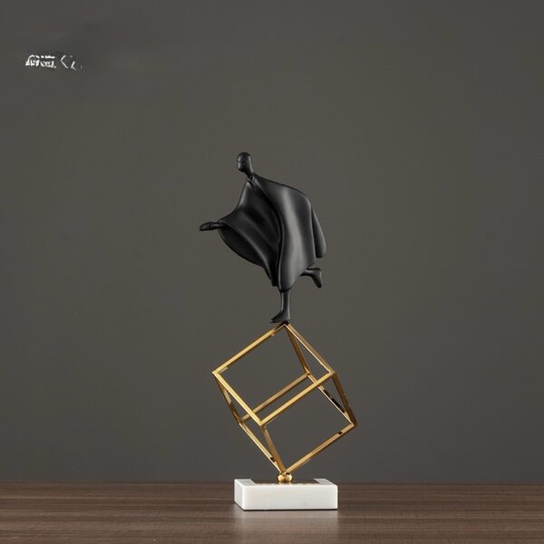FIGURE ON GOLD HEXAGON 3