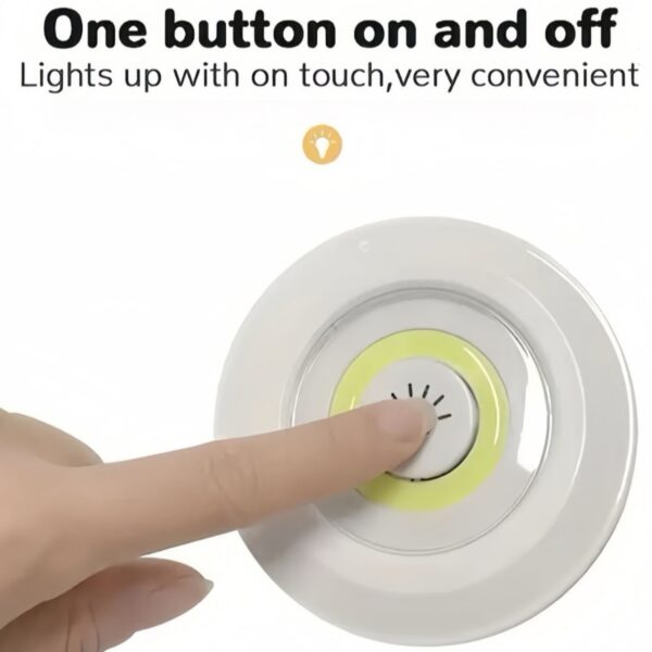 LED LIGHT WITH REMOTE CONTROL