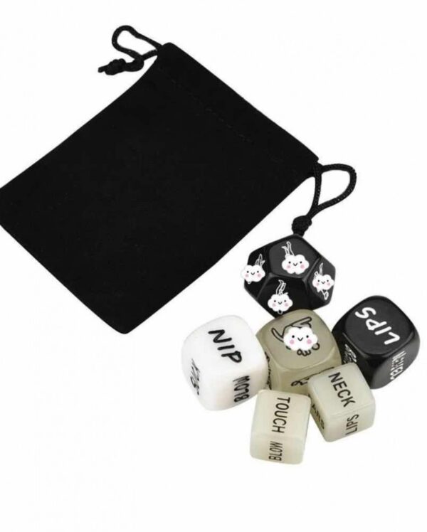 COUPLE'S DICE