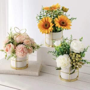 WHITE & GOLD BASE FLOWER