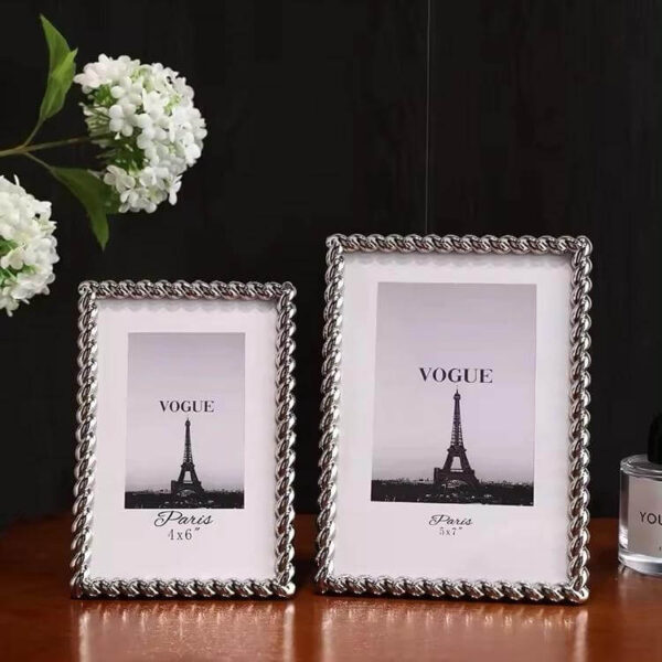 PICTURE FRAME 004 - Image 2