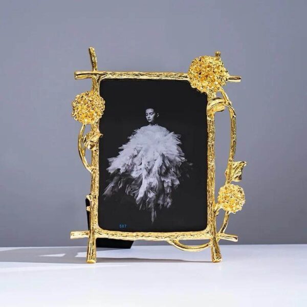 PICTURE FRAME 005