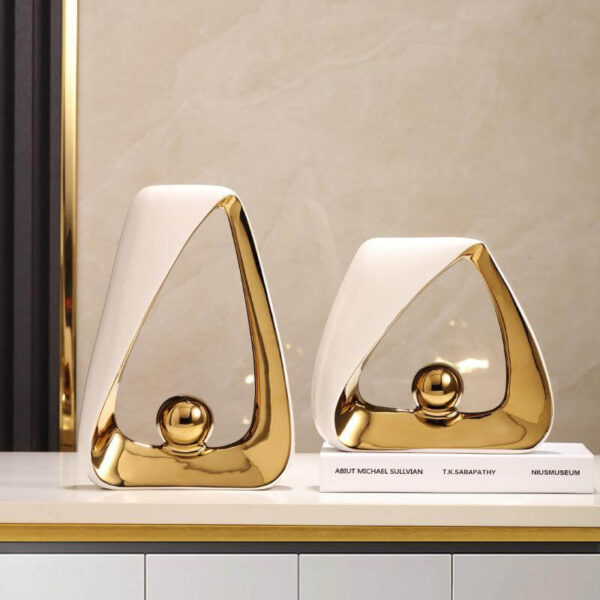 TRIANGLE DECOR SET - Image 2