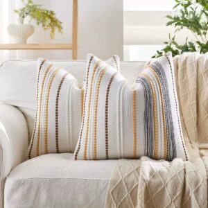 THROW PILLOW 001