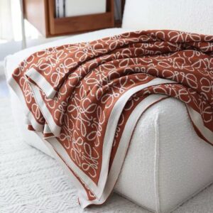 THROW BLANKET 011